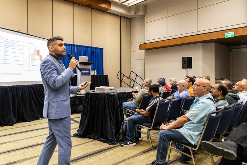 Presenting carousel photo 13