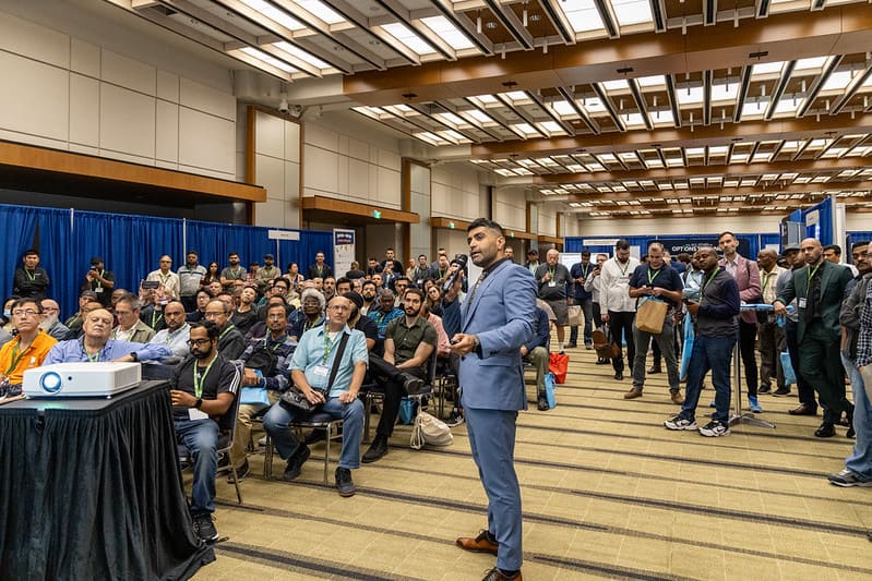 Presenting carousel photo 5